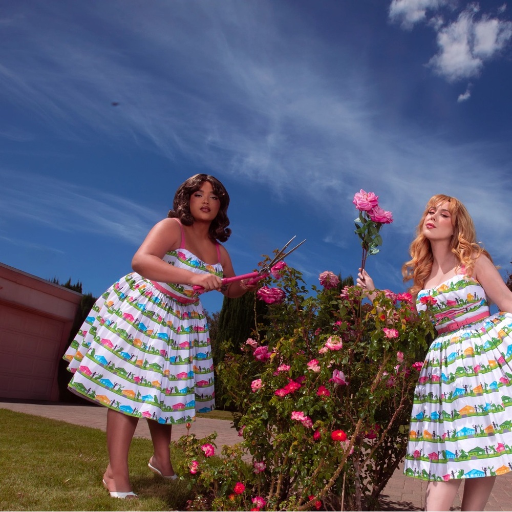 Vixen by Micheline Pitt Edward Scissorhands Colorful Print Skirt - Picture 2 of 3